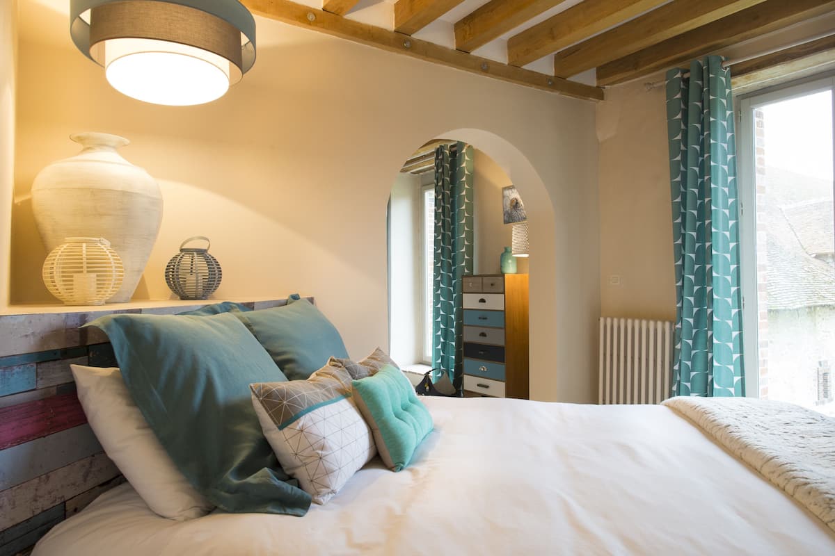 Family Room, 2 Bedrooms | Premium bedding, minibar, desk, rollaway beds