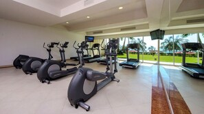 Fitness facility - Beachfront Condo in Hotel Zone (Puerto Vallarta)