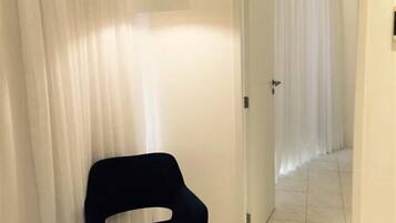 LÀgenhet | Skrivbord, mörklÀggningsgardiner, barnsÀngar och gratis wi-fi