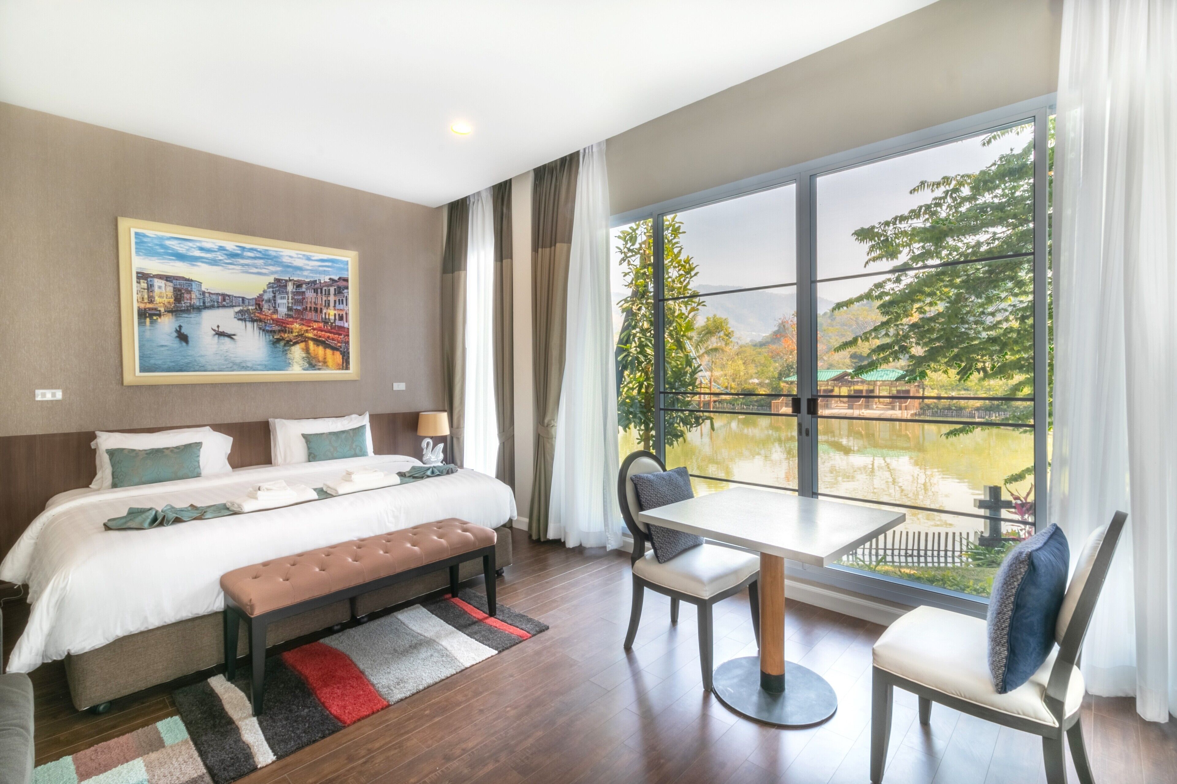 Family Standard Room | Két bảo mật tại phòng, phòng cách âm 