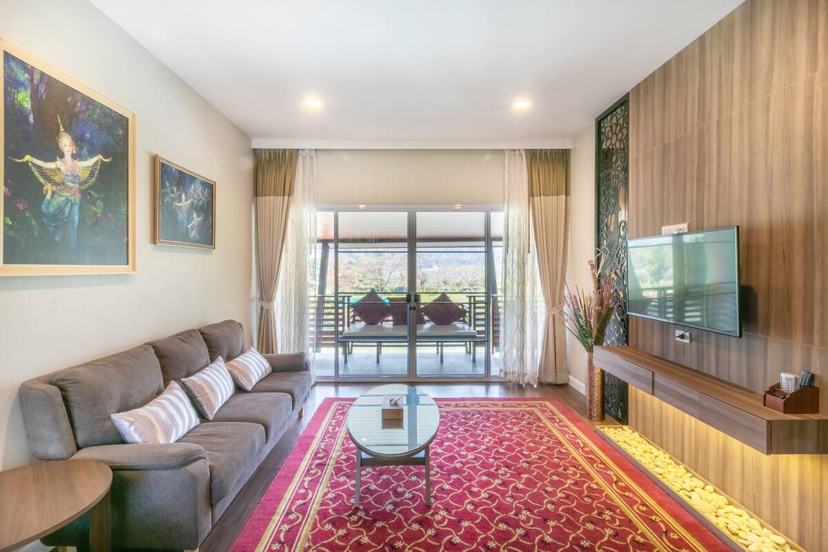 Phòng Suite | Két bảo mật tại phòng, phòng cách âm