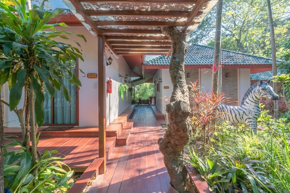 Khuôn viên nơi lưu trú