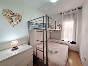 2 Schlafzimmer, kostenloses WLAN, Bettwäsche