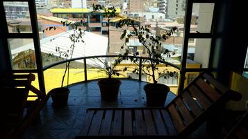 Indoor pool, pool loungers