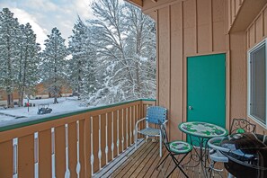 디럭스 콘도, 침실 3개, 산 전망 | 테라스/파티오