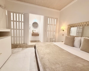 Double Room | Minibar, in-room safe, bed sheets - Ataraxy Hotel Boutique (San Andrés)