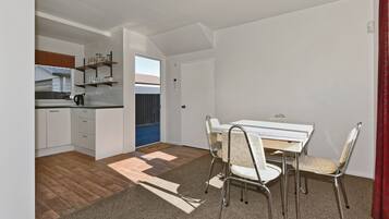 Townhome, 3 Bedrooms | In-room dining