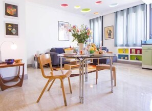 Comfort Studio, 1 Bedroom | Living area