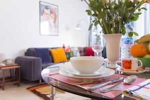 Comfort Studio, 1 Bedroom | Living area