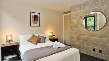 Apartment, 1 Queen Bed with Sofa bed | 1 bedroom, desk, iron/ironing board, free WiFi