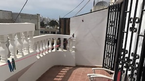 Apartment, 2 Schlafzimmer | Balkon