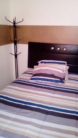 家庭房, 多张床, 私人浴室, 花园 | 1 多间卧室、羽绒被、特色装修、特色家居