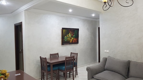 Apartment | Living area