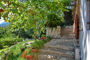 Entrée de l’hébergement