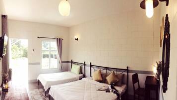 Rollaway beds, free WiFi, bed sheets