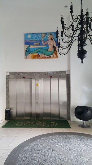 Lobby - Cobertura Duplex no Rio Vermelho (Salvador)