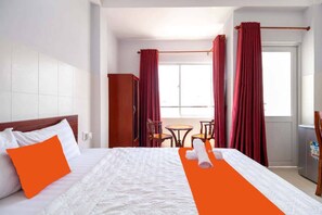 Kamar Double Deluks | Minibar, meja kerja, Wi-Fi gratis, dan seprai linen