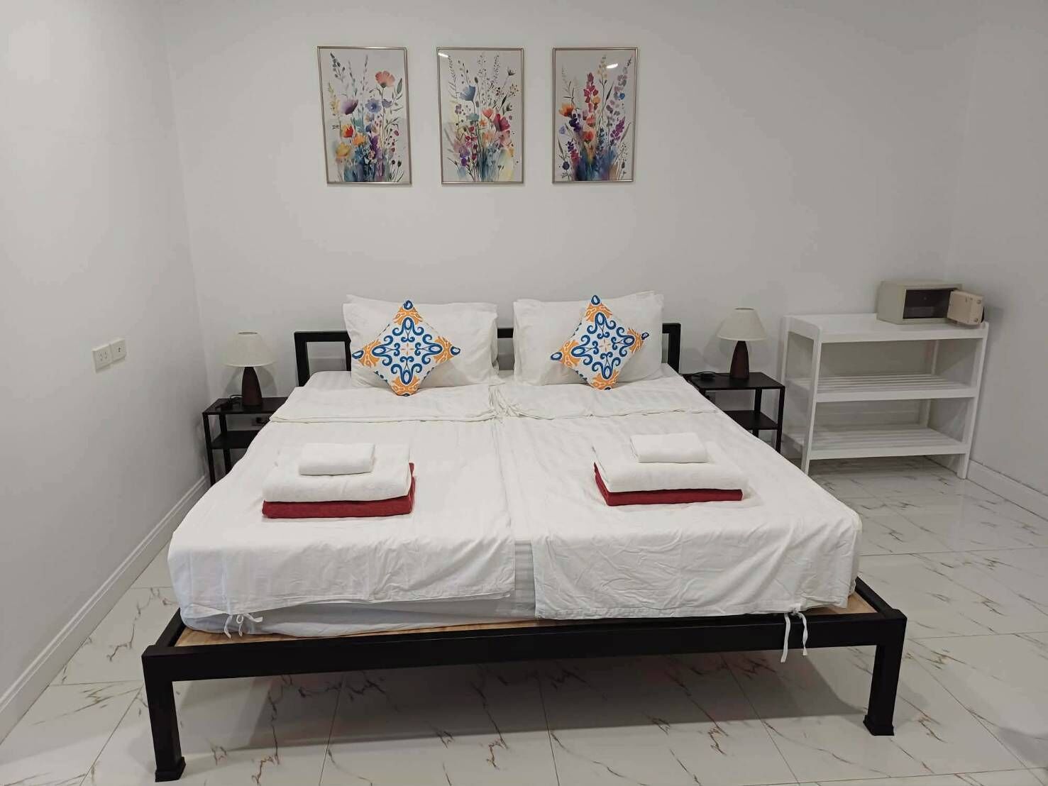 Deluxe Triple Room with View | Minibar (free items), in-room safe, desk, blackout drapes