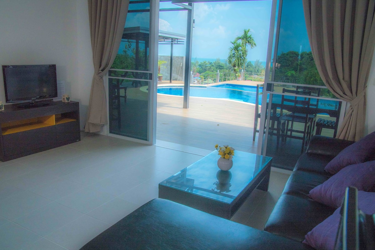 Quadruple Room with Sea View | Eingangsbereich