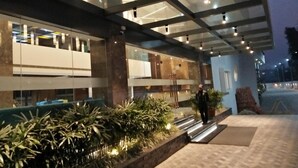 Exterior - Hotel Saffron Crest (Jalpaiguri)
