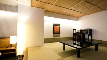 Suite Room