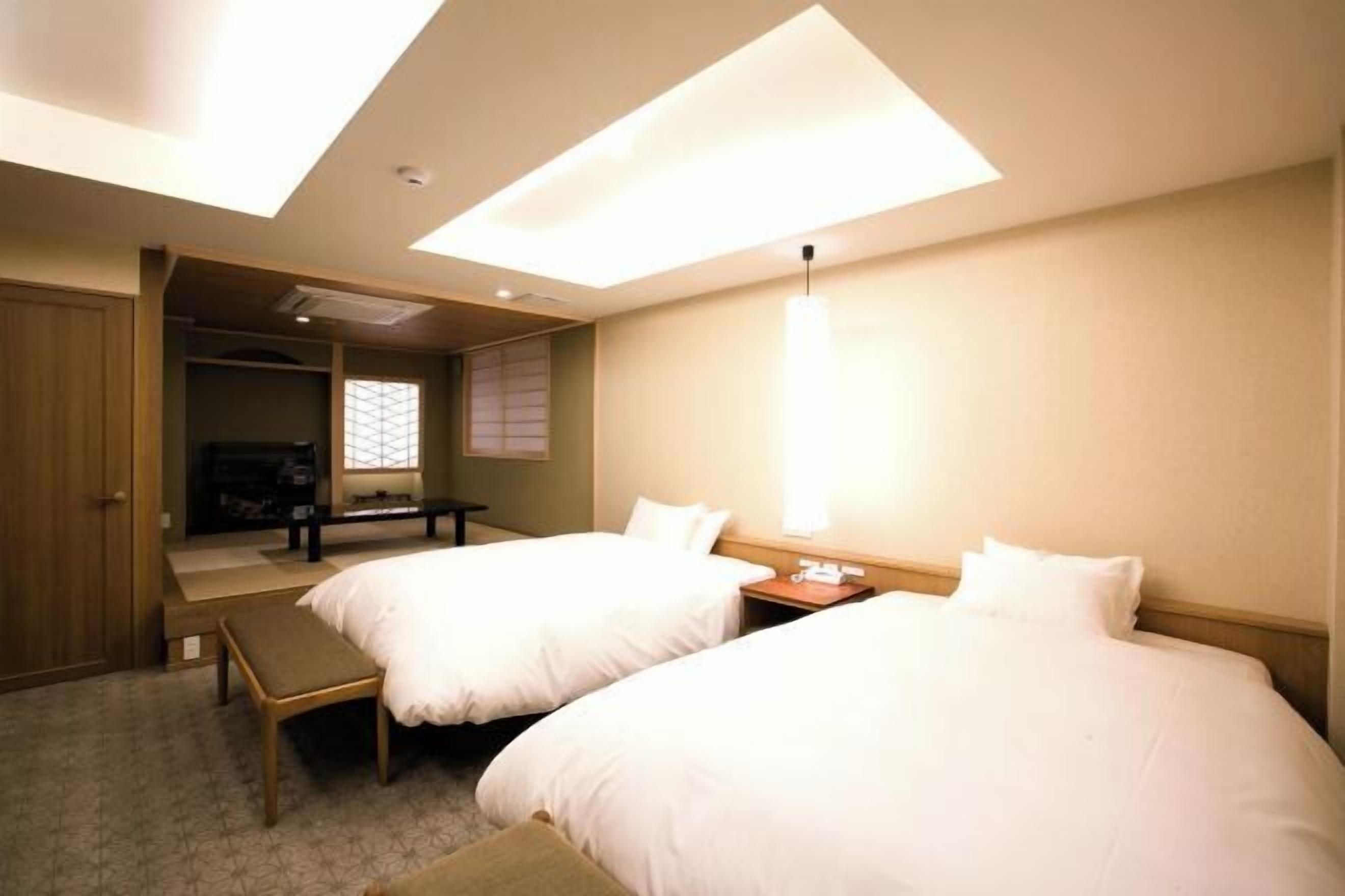Premium bedding, down comforters, pillowtop beds, individually decorated