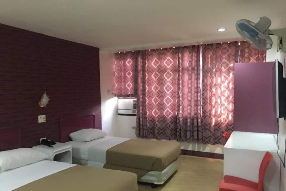 Bureau, Wi-Fi gratuit, draps fournis