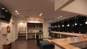 ロビーラウンジ