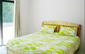 Superior Room | Free WiFi - Tara Resort Nakae Renu (Na Kae)