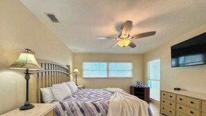 3 chambres, fer et planche à repasser, accès au Wi-Fi (inclus)