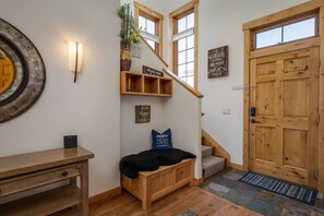 Interior - Alpen Glow Row House 6 | Pet Friendly | Downtown Steamboat (Steamboat Springs)