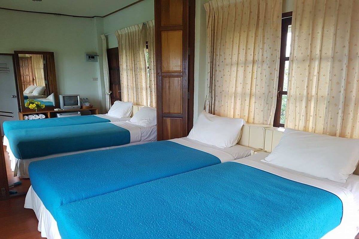Casa familiare, 1 camera da letto | 4 camere