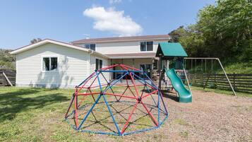 Utendørs lekeområde for barn