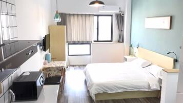 Standard-Doppelzimmer | Schreibtisch, kostenloses WLAN