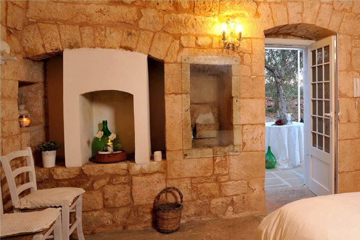 1 bedroom, premium bedding, minibar, desk