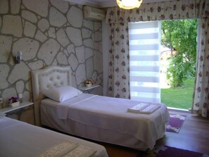 Standard-Zweibettzimmer