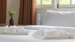 Double Room with External Private Bathroom