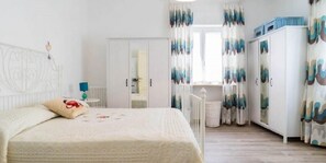 Apartamento, 1 quarto | 1 quarto, berços (sobretaxa), roupa de cama