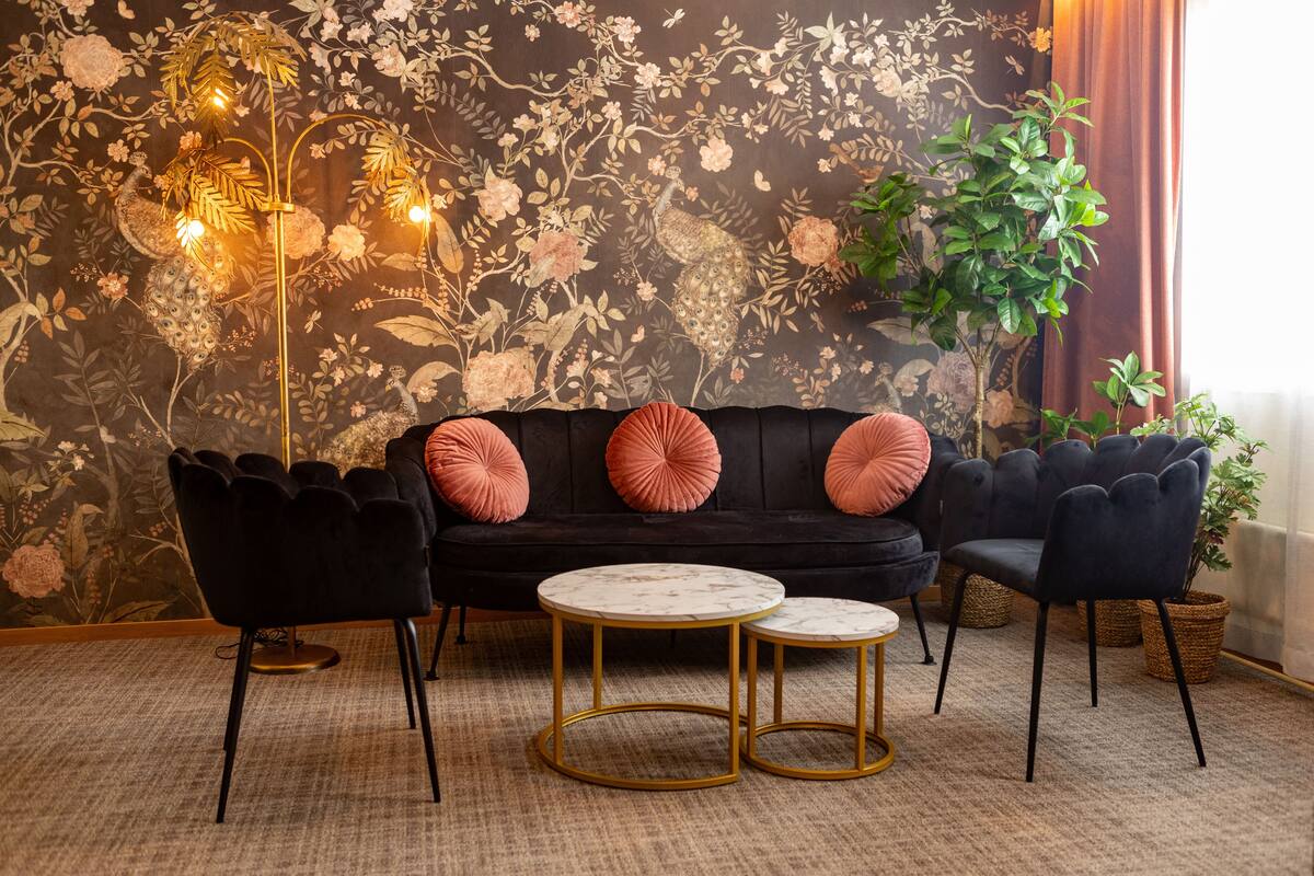 premium junior suite | 1 bedroom, hypo-allergenic bedding, desk, blackout curtains