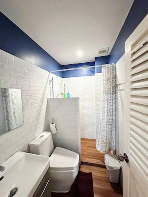 Superior Family Room | Badezimmer