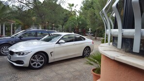 Free self-parking - Villa Erry (Trani)