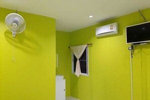 Bungalow with Garden View | Room amenity - Baan Phuean Koh Kood (Ko Kood)