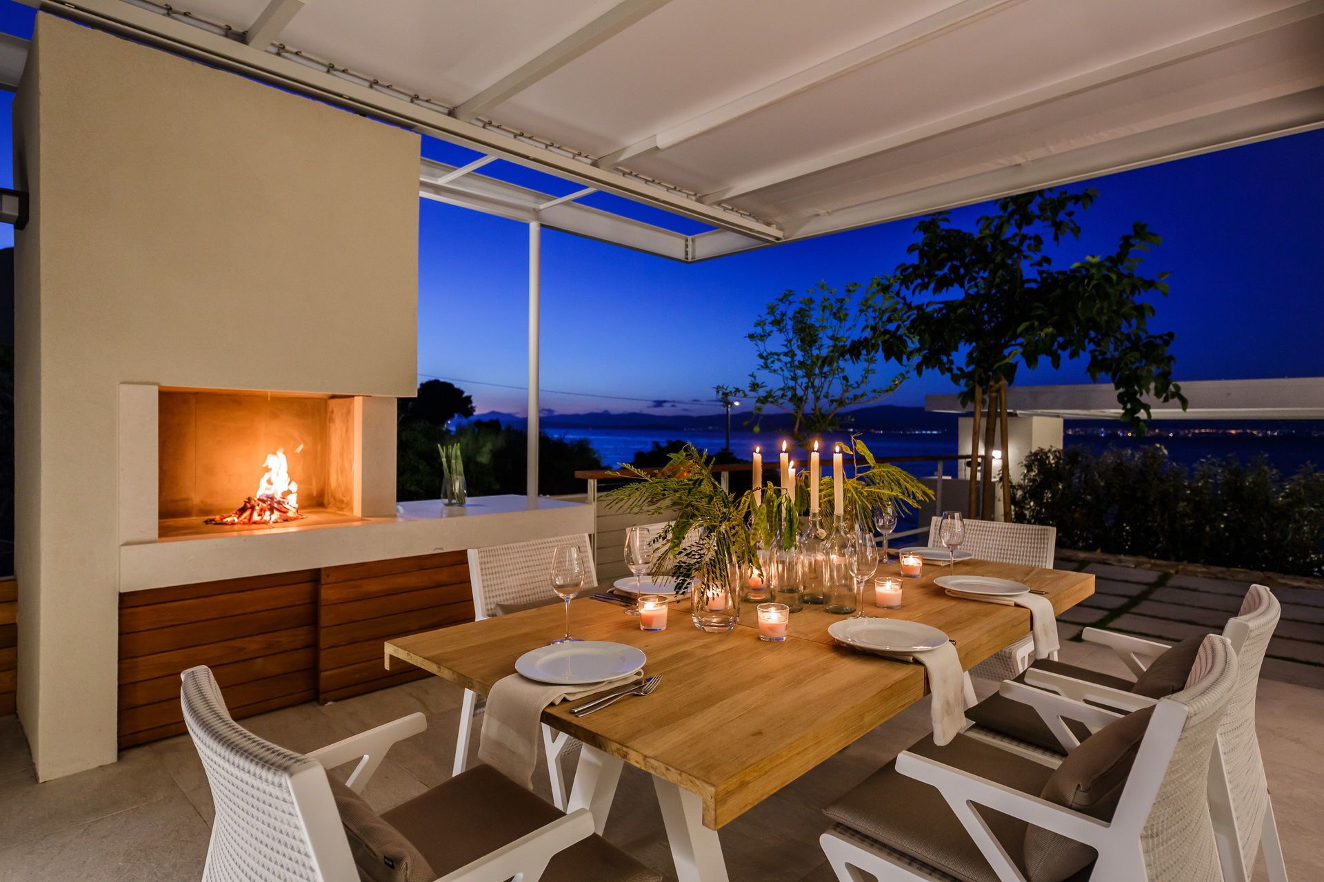 Luxury Villa Beta Prestige with Pool | 露台/庭院