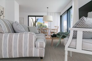 غرفة المعيشة