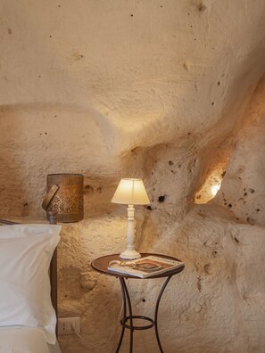 Double Room (Grotta)