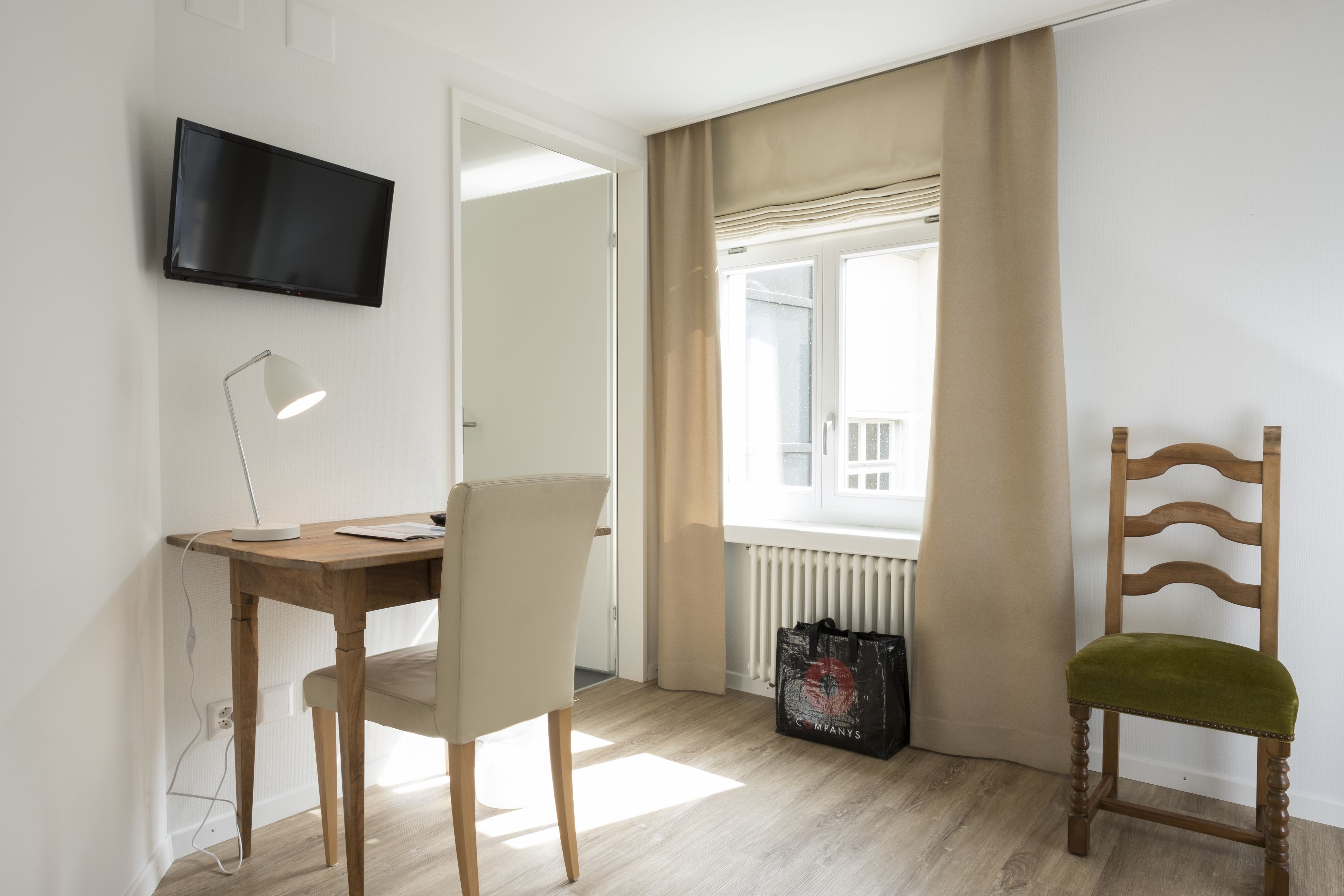 standard double or twin room (hauptgebäude) | room amenity