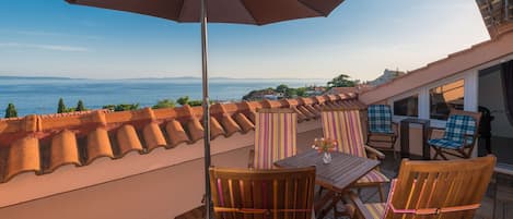 Dúplex, vistas al mar | Balcón
