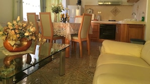 TV - Sunshine Villa Mauritius (Flic-en-Flac)