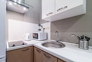 อพาร์ทเมนท์ (22 Gorokhovaya Street) | ครัวส่วนตัว | ตู้เย็น, ไมโครเวฟ, เตาประกอบอาหาร, กาต้มน้ำไฟฟ้า