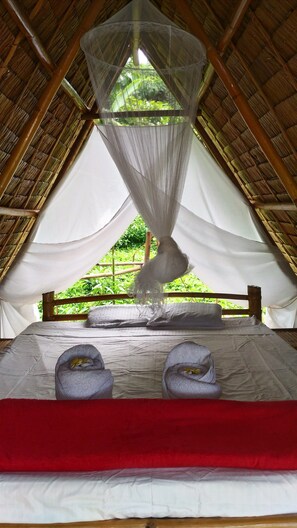 Panoramic Bungalow, Ocean View | In-room safe, bed sheets - Harmony Healing Resort (El Nido)